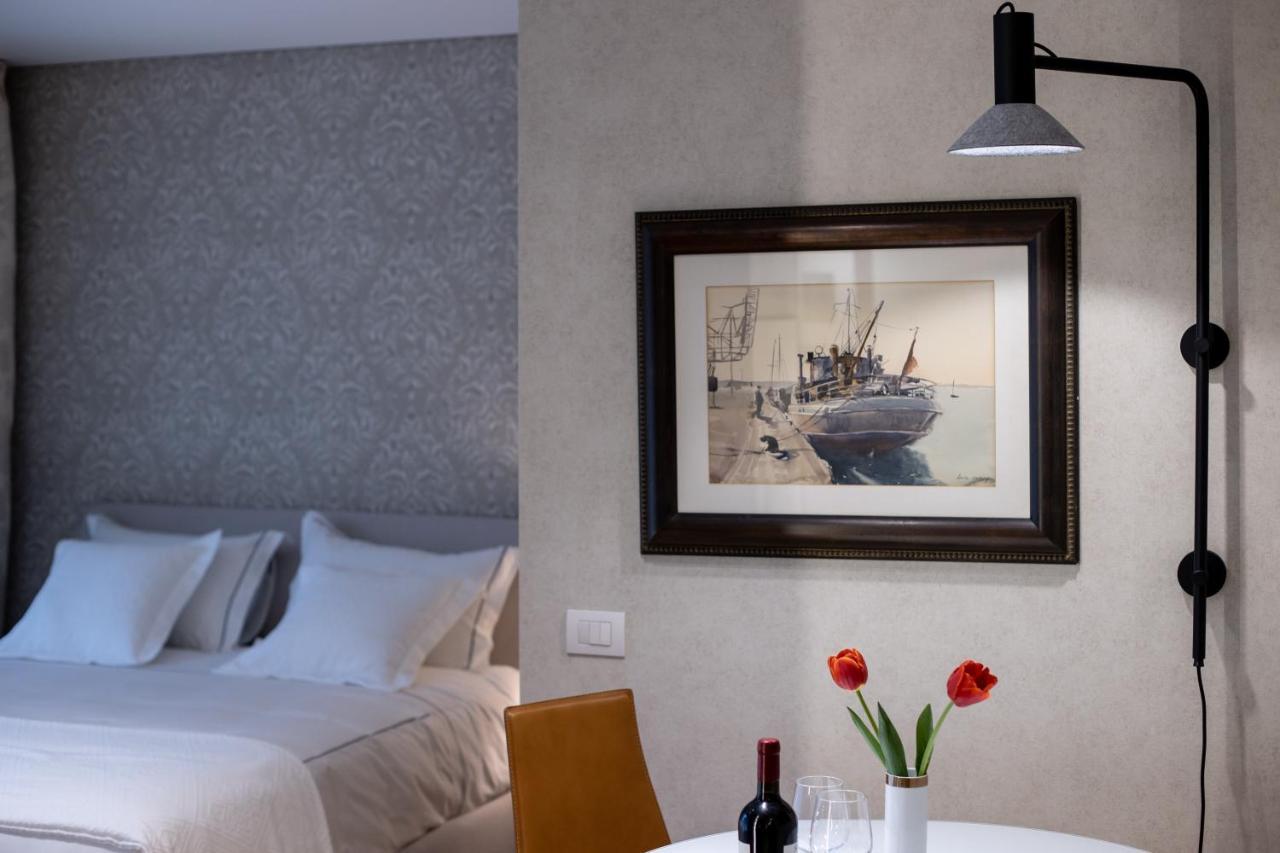 Seven Luxury Suites Тирана Екстериор снимка