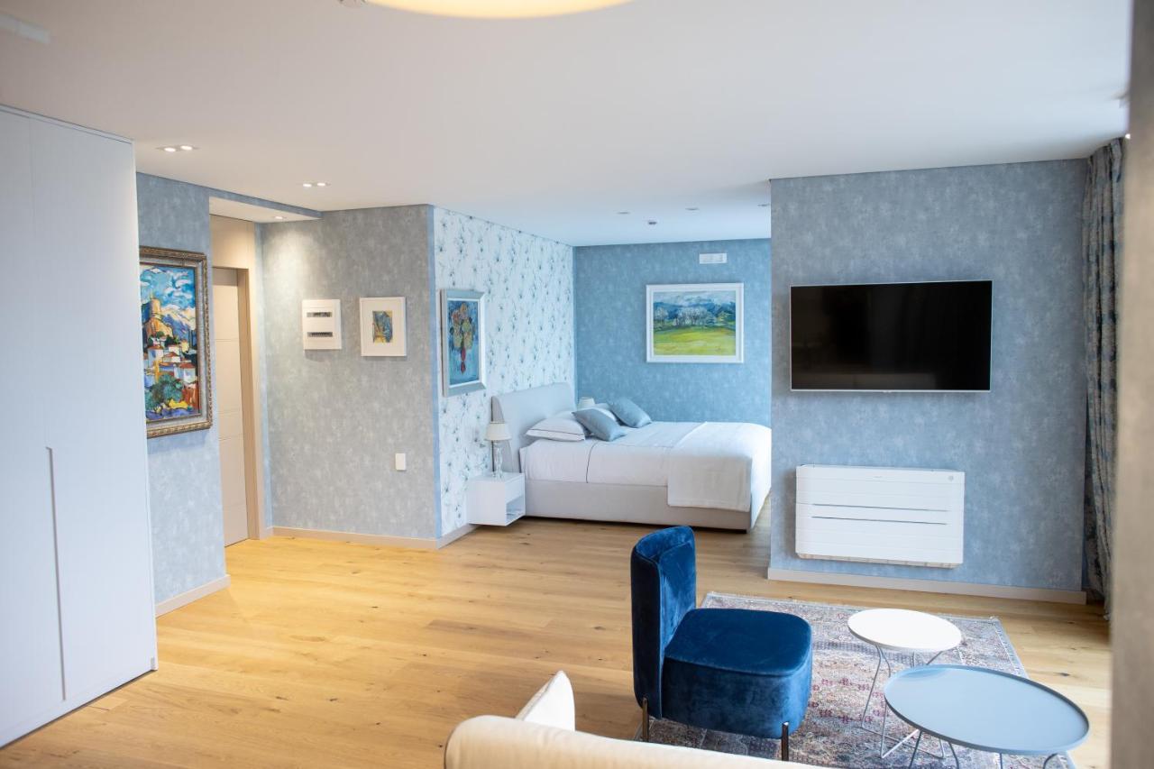Seven Luxury Suites Тирана Екстериор снимка